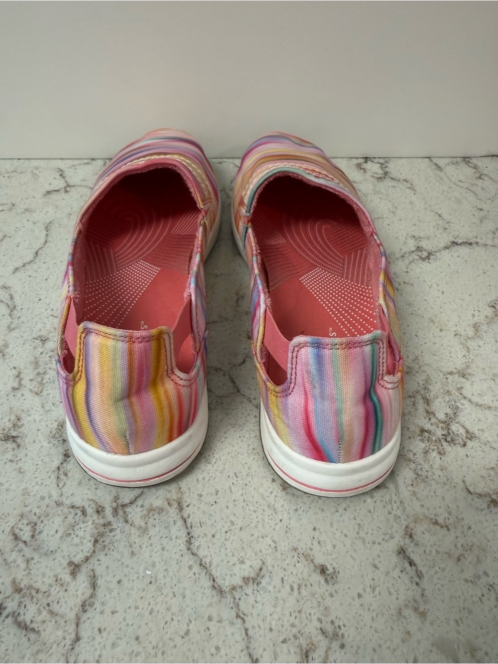 Clarks Cloudsteppers Breeze Step II Women’s Size 8 Rainbow Stripe Slip-On Shoes - Picture 5 of 8